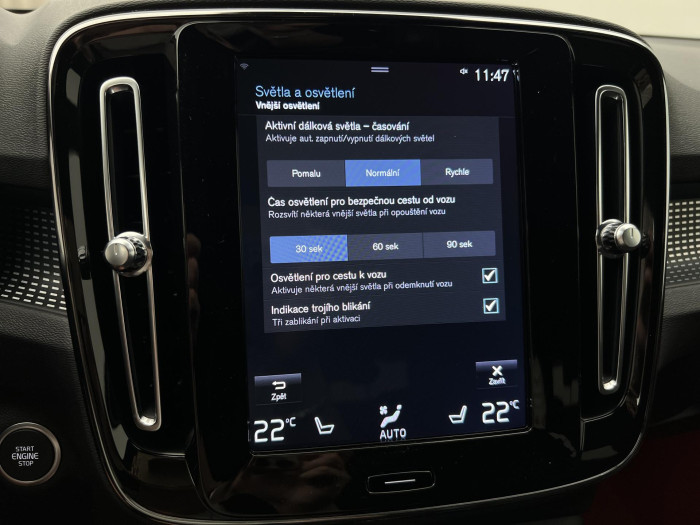 Volvo XC40 T4 AWD R-DESIGN AUT CZ