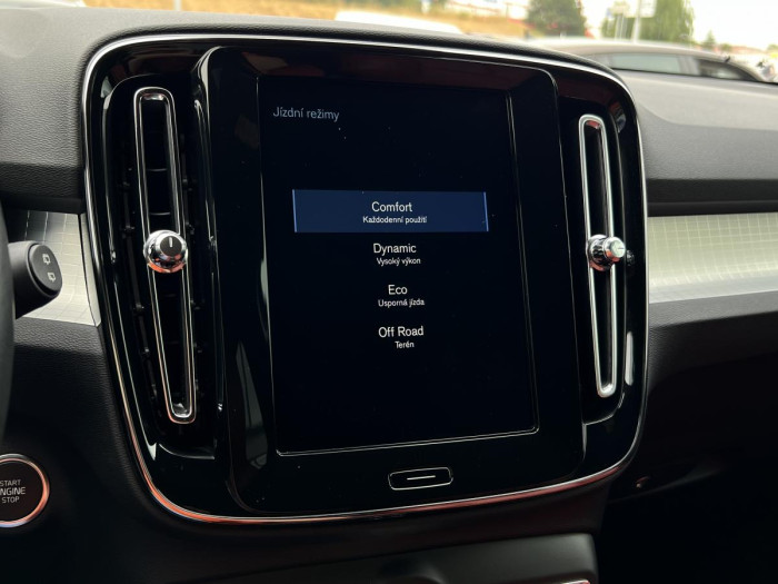 Volvo XC40 D3 MOMENTUM Aut 1.maj. 2.0 d Momentum