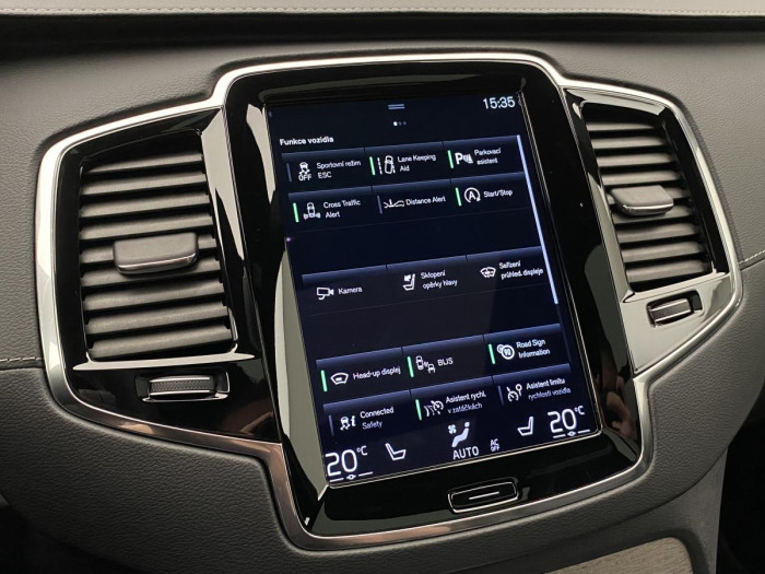Volvo XC90 B5 AWD INSCRIPTION REZERVACE