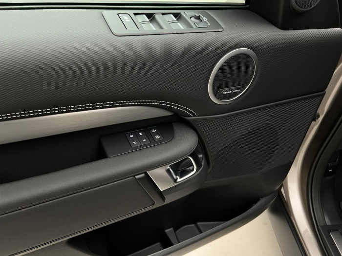 Land Rover Discovery D350 DYNAMIC HSE AWD Aut 3.0 d Dynamic