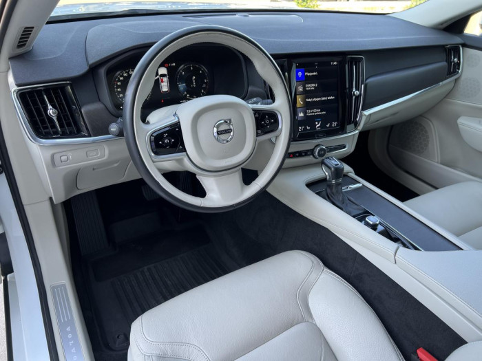 Volvo V90 CROSS COUNTRY D4 AWD Aut 2.0 d