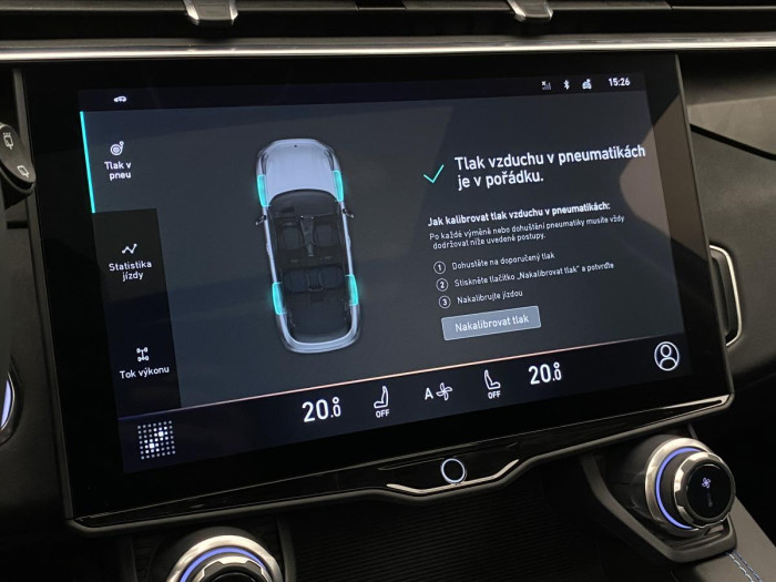 Lynk & Co 01 PHEV DCT AUT 1.maj