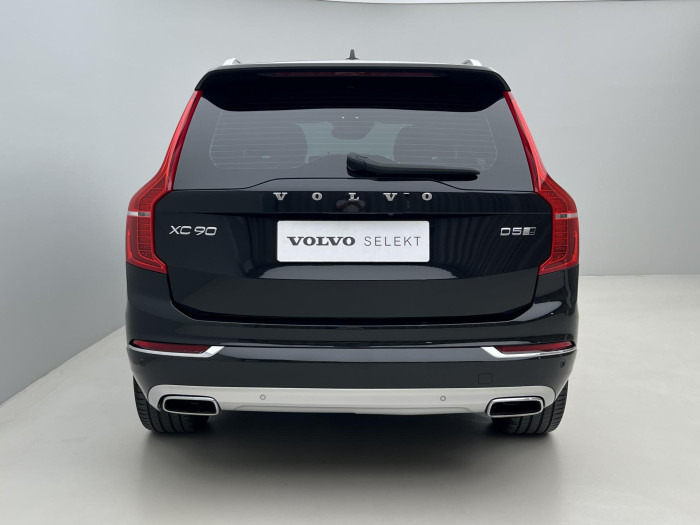 Volvo XC90 D5 AWD INSCRIPTION AUT CZ 2.0 d