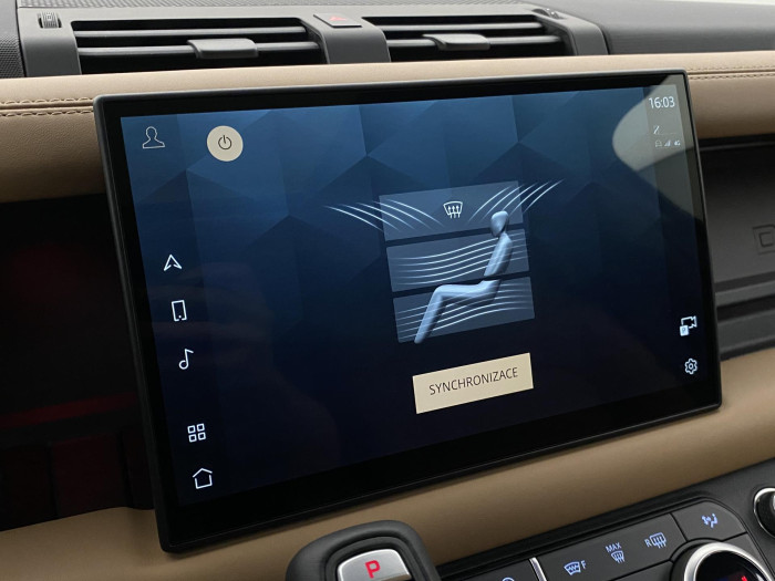 Land Rover Defender 110 D300 X-DYNAMIC HSE AWD AUT 3.0 d Dynamic