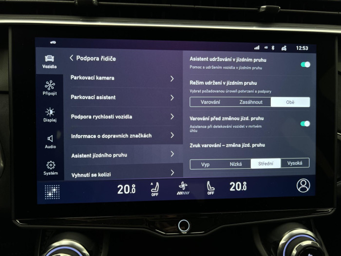 Lynk & Co 01 HEV AUT