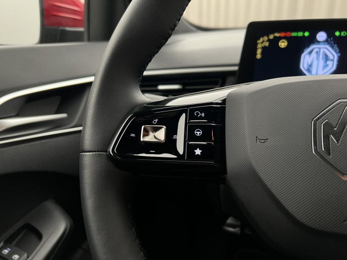 MG MG3 EXCLUSIVE HYBRID+ AUT CZ 1.maj 1.5 Exclusive