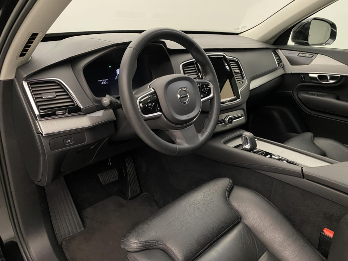 Volvo XC90 B5 AWD INSCRIPTION AUT 7míst