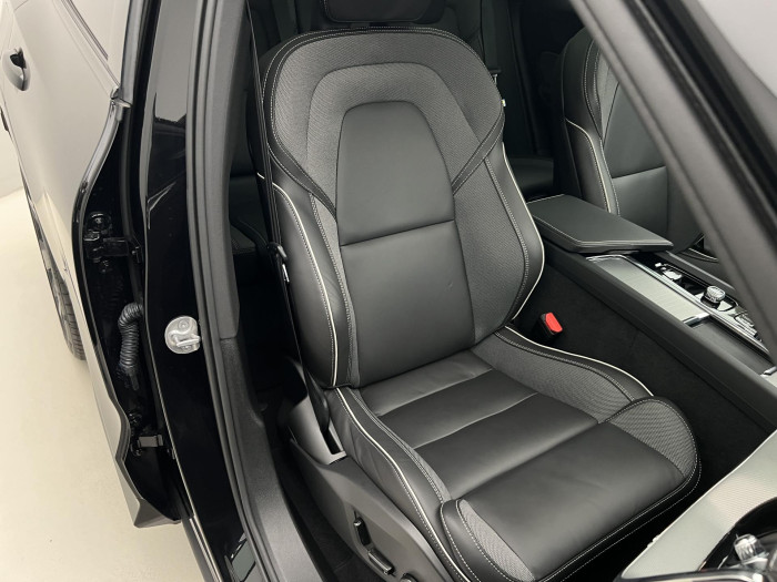 Volvo XC60 B5 AWD ULTRA BLACK EDITION AUT 2.0 Edition