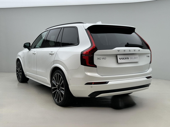 Volvo XC90 T8 AWD RECHARGE ULTRA DARK CZ