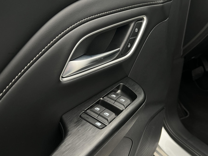 MG ZS 1.5 EXCLUSIVE HYBRID+ AUT CZ 1.5 Exclusive