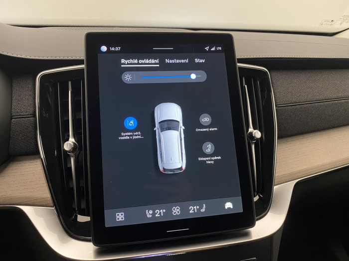 Volvo XC90 B5 AWD AUT BRIGHT PLUS 7míst