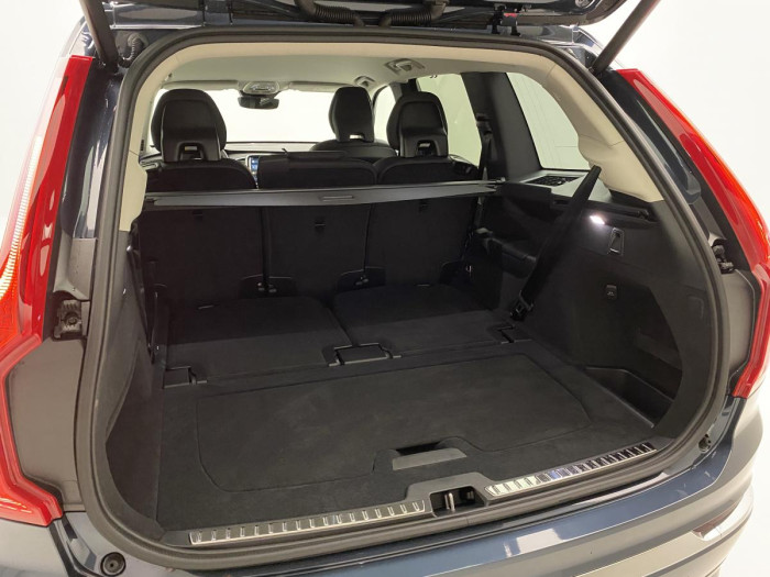 Volvo XC90 B5 AWD AUT BRIGHT PLUS 7míst