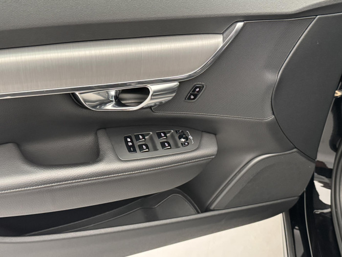 Volvo V90 D3 MOMENTUM AUT 2.0 d Momentum