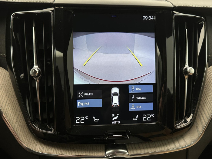 Volvo XC60 D4 AWD INSCRIPTION CZ 2.0 d