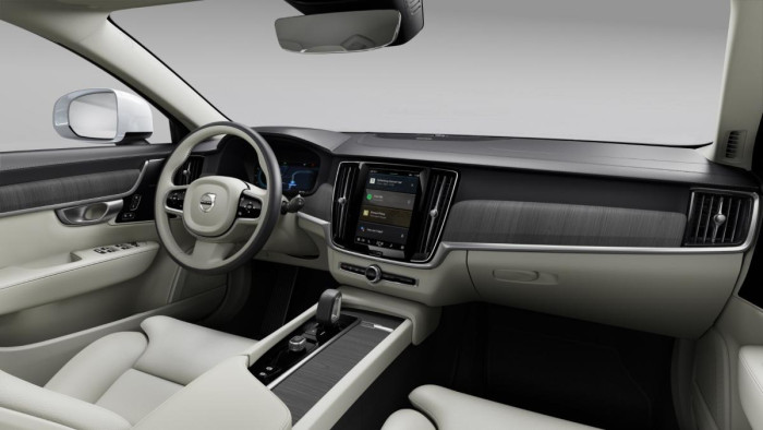 Volvo V90 B4 AWD AUT CROSS COUNTRY PLUS 2.0 Plus