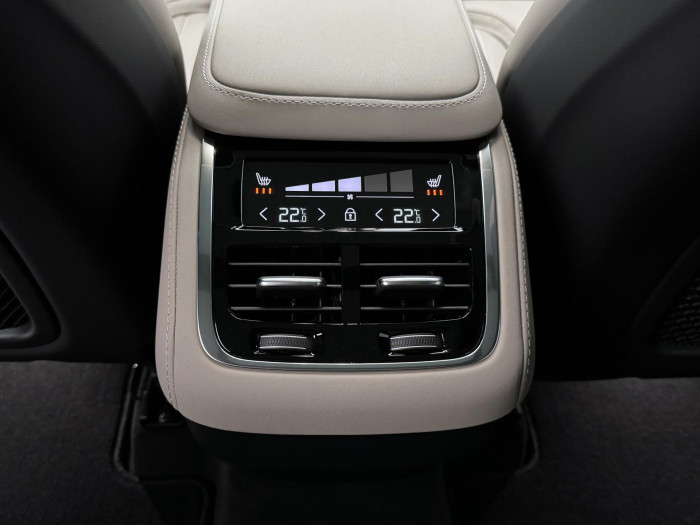 Volvo XC90 B5 AWD AUT BRIGHT ULTRA 7míst