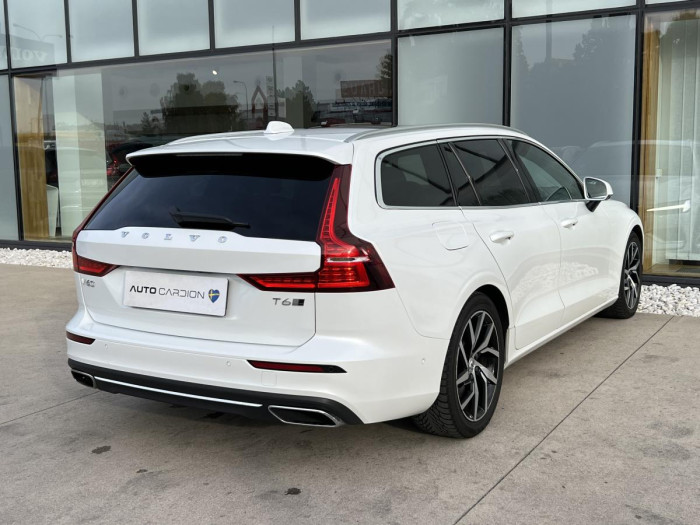 Volvo V60 T6 AWD INSCRIPTION REZERVACE