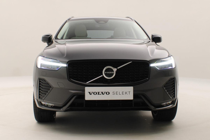 Volvo XC60 B4 AWD DARK ULTIMATE CZ 1.maj