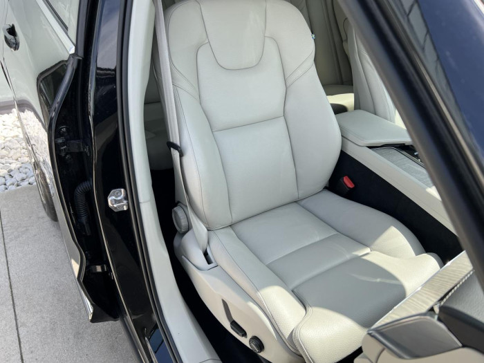 Volvo XC60 B5 AWD INSCRIPTION Aut 1.maj.