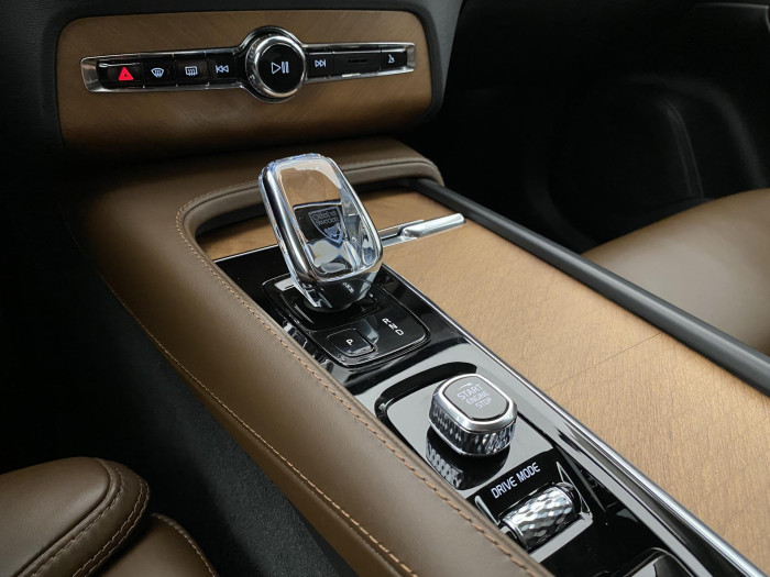Volvo XC90 B5 AWD INSCRIPTION CZ