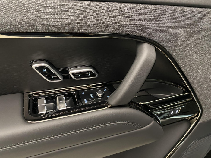 Land Rover Range Rover Sport P550e AUTOBIOGRAPHY AWD AUT