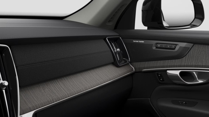 Volvo XC90 T8 AWD RECHARGE ULTRA DARK AUT