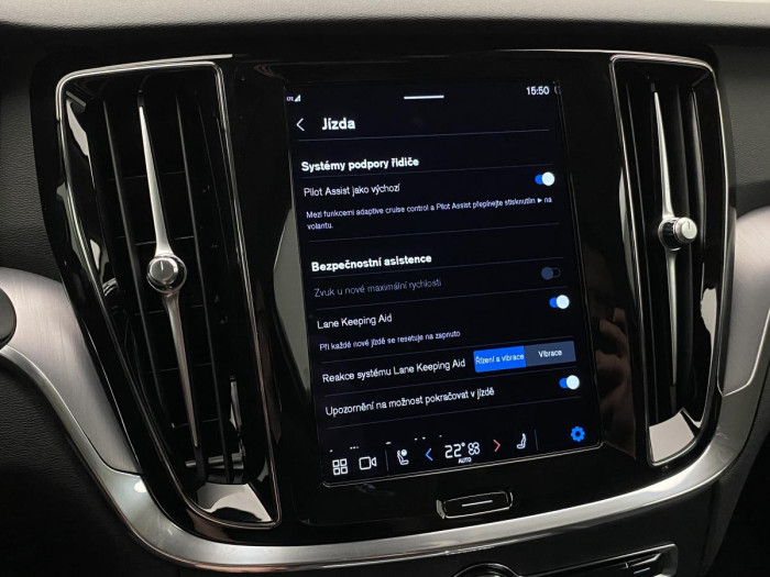 Volvo V60 B3 AUT  ESSENTIAL