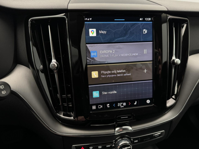 Volvo XC60 B4 CORE AUT