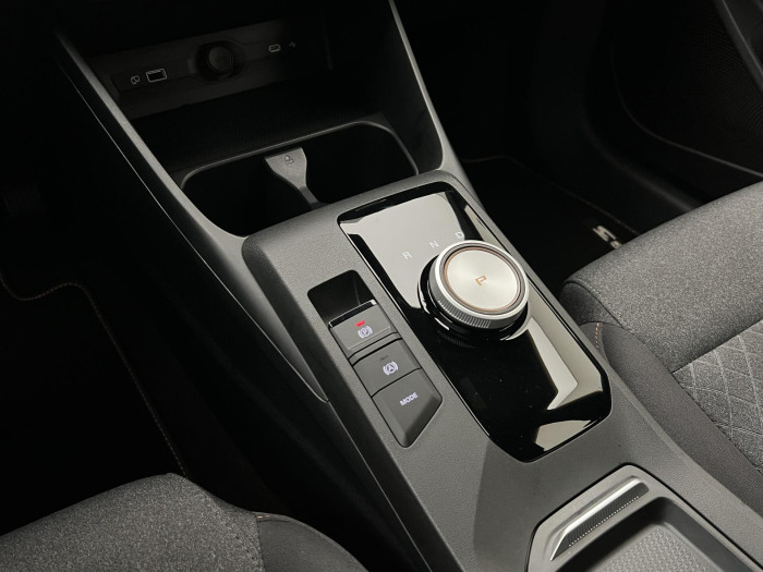 MG MG3 1.5 EMOTION Hybrid+ AUT CZ