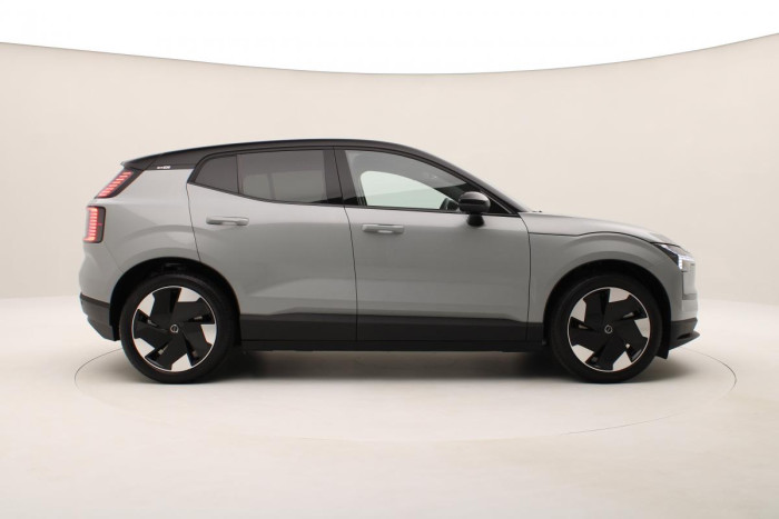 Volvo EX30 PURE ELECTRIC AWD TWIN PLUS