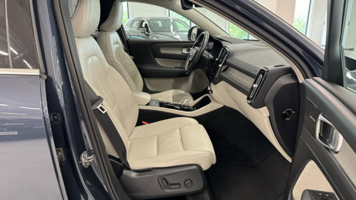 Volvo XC40 T5 AWD INSCRIPTION AUT