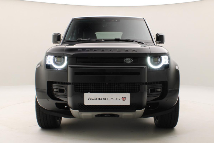 Land Rover Defender 110 V8 P525 AWD AUT REZERVACE 5.0 V8