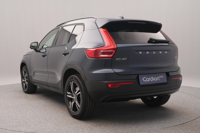 Volvo XC40 B3 AUT DARK PLUS