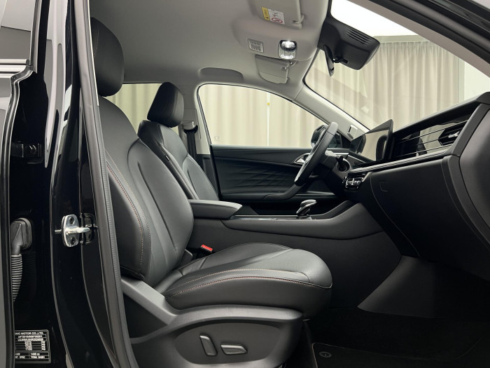 MG HS 1.5 TGI EXCLUSIVE AUT CZ 1.maj 1.5 Exclusive