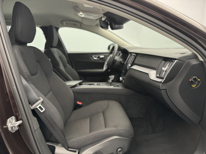 Volvo V60 D3 MOMENTUM CZ 2.0 d Momentum
