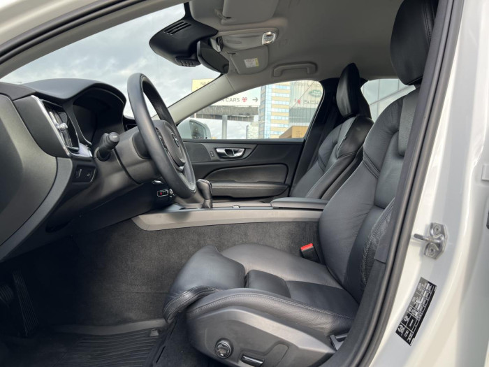 Volvo V60 D3 MOMENTUM 1.maj. 2.0 d Momentum