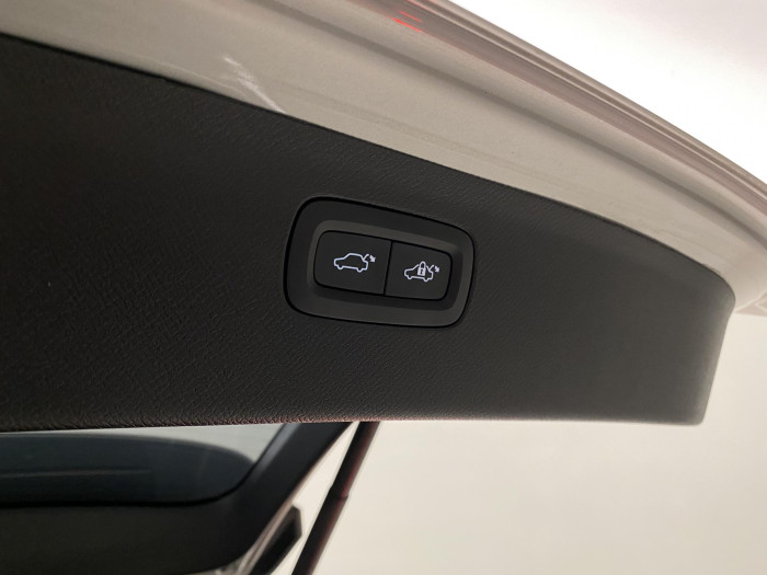 Volvo XC90 B5 AWD BRIGHT ULTRA AUT 7m