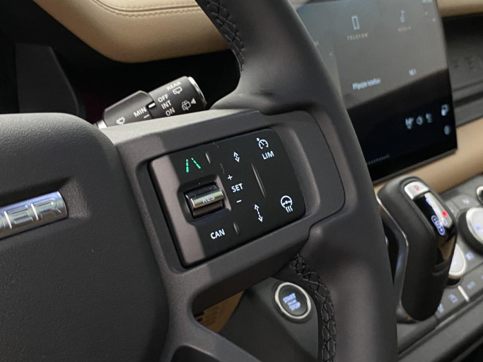 Land Rover Defender 110 D300 X-DYNAMIC HSE AWD AUT 3.0 d Dynamic