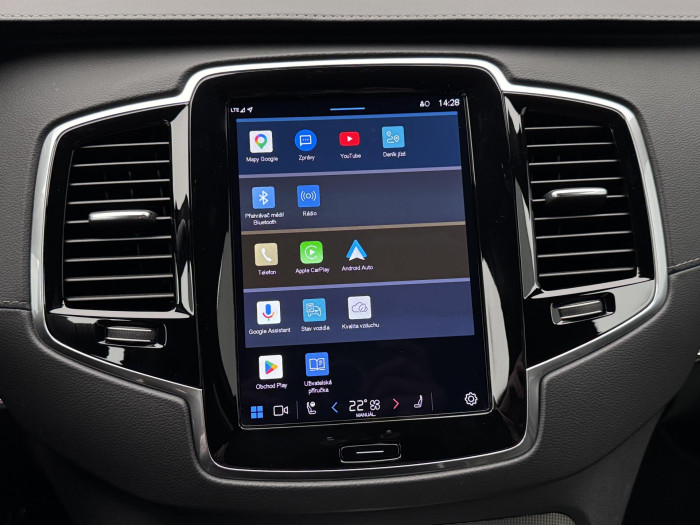 Volvo XC90 B5 AWD DARK PLUS CZ 7 míst