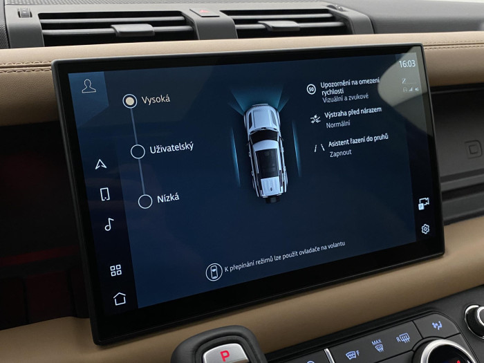 Land Rover Defender 110 D300 X-DYNAMIC HSE AWD AUT 3.0 d Dynamic