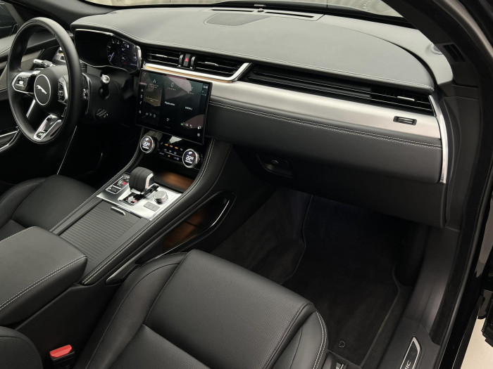Jaguar F-Pace D200 R-DYNAMIC S AWD AUT 2.0 d Dynamic