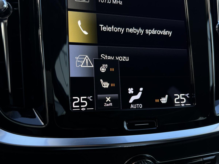 Volvo V60 CROSS COUNTRY B4 AWD Aut 1.maj