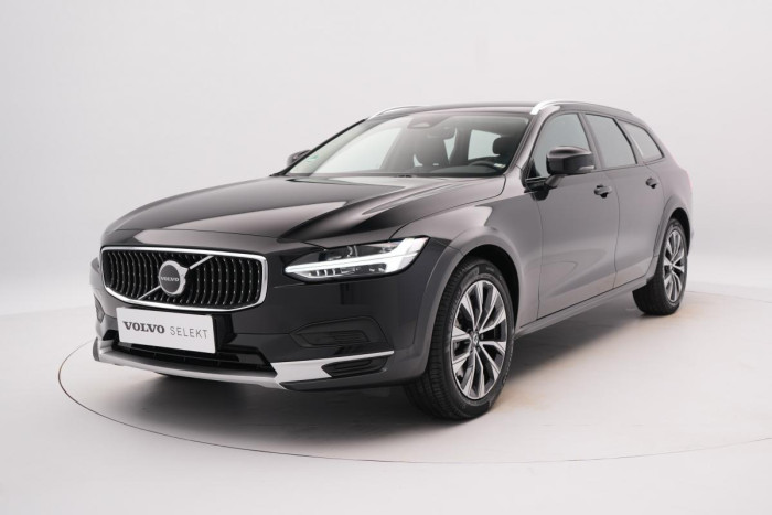 Volvo V90 CC B4 AWD PLUS AUT CZ 1.maj.