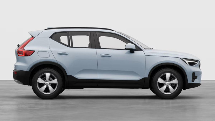 Volvo XC40 B3 AUT ESSENTIAL