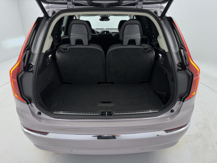 Volvo XC90 T8 AWD RECHARGE BRIGHT ULTRA 7