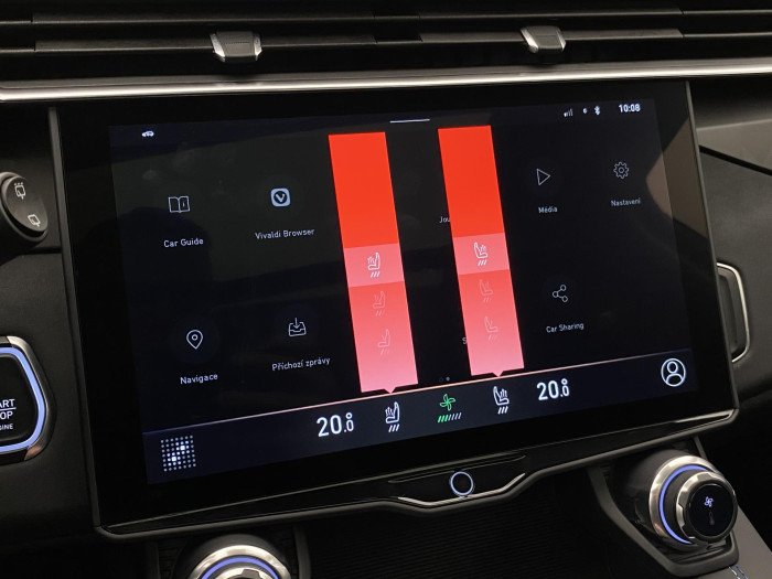 Lynk & Co 01 PHEV DCT AUT 1.maj