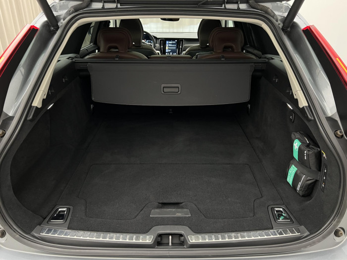 Volvo V90 CC D5 AWD PRO AUT 2.0 d CC CC