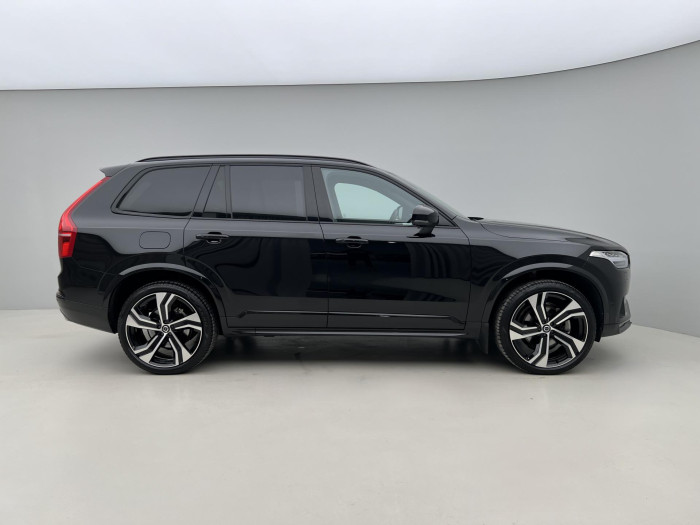 Volvo XC90 B5 AWD DARK ULTIMATE 7MÍSTNÁ