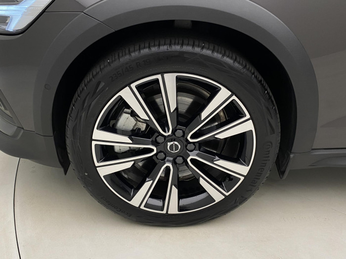 Volvo V60 CC B5 AWD PLUS BRIGHT AUT