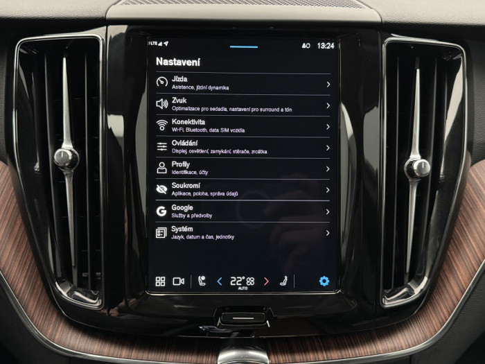 Volvo XC60 T8 AWD RECHARGE BRIGHT PLUS